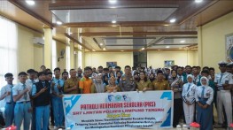 Ratusan Siswa Antusias Ikuti Sosialisasi PKS dari Polres Lamteng di SMAN 1 Terusan Nunyai