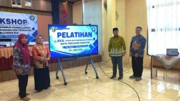 Hari Belajar Guru Hidup di SMAN 1 Terusan Nunyai Lewat Workshop AI Bersama Pakar